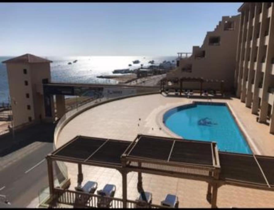 The View Hurghada 2 Bedrooms エクステリア 写真