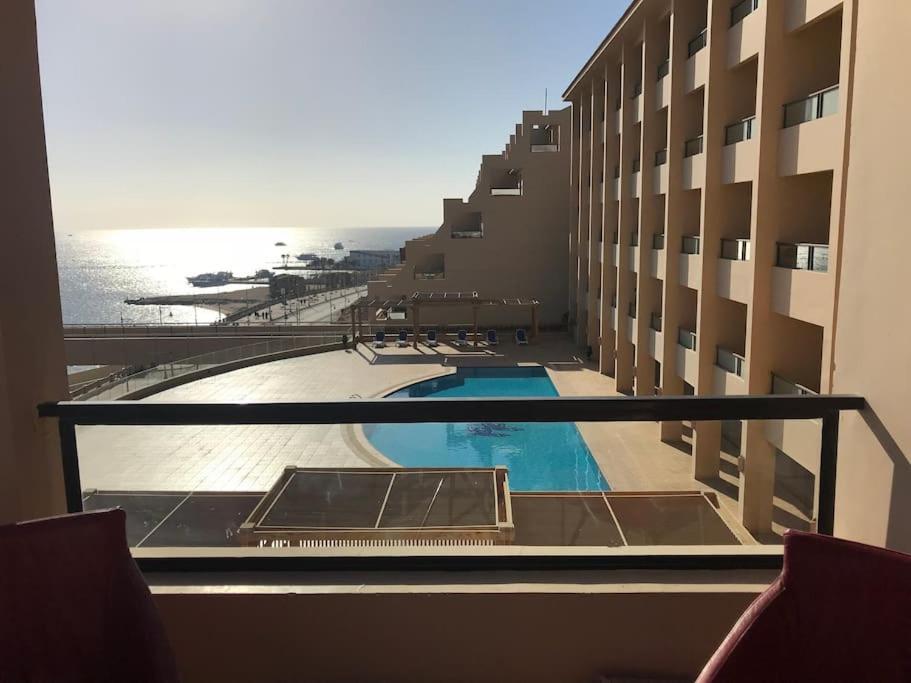 The View Hurghada 2 Bedrooms エクステリア 写真